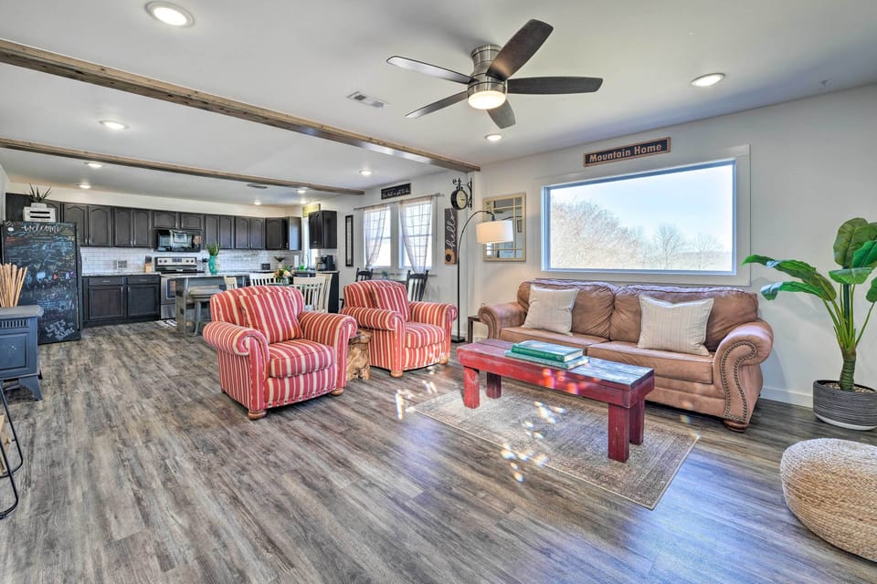 House (2 Bedrooms) | Interior