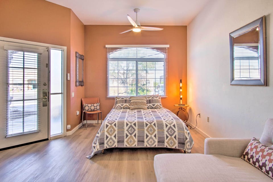 Apartment (0 Bedroom) | Interior