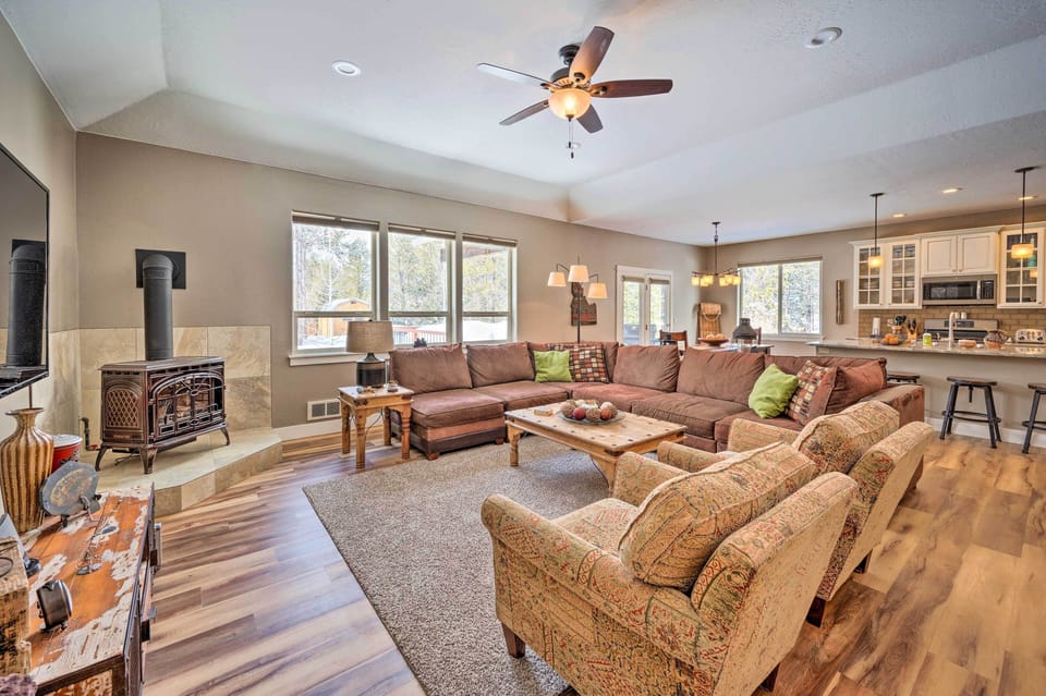 House (3 Bedrooms) | Interior