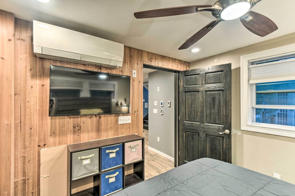 House (5 Bedrooms) | Interior