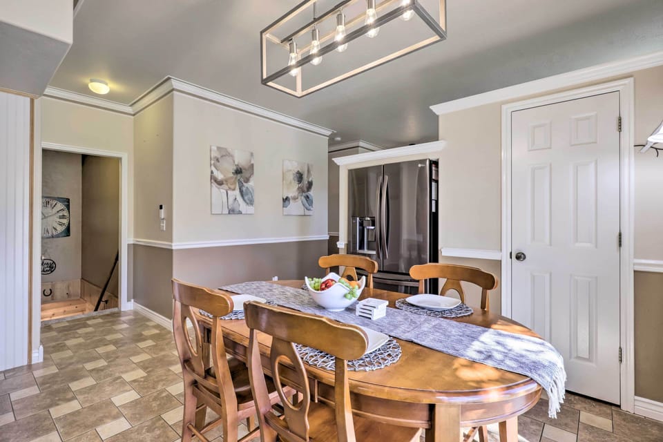 House (4 Bedrooms) | Interior