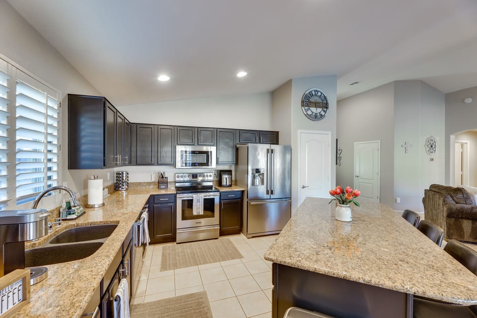 House (3 Bedrooms) | Interior