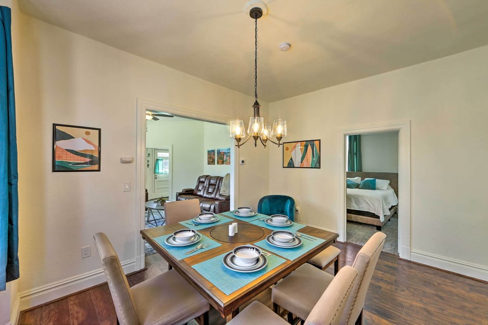 House (3 Bedrooms) | Interior