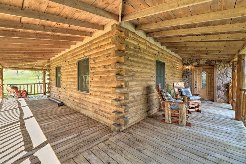 House (4 Bedrooms) | Interior