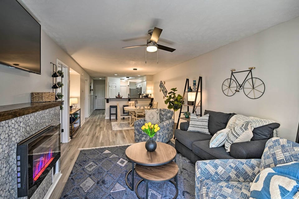 Apartment (2 Bedrooms) | Front of property