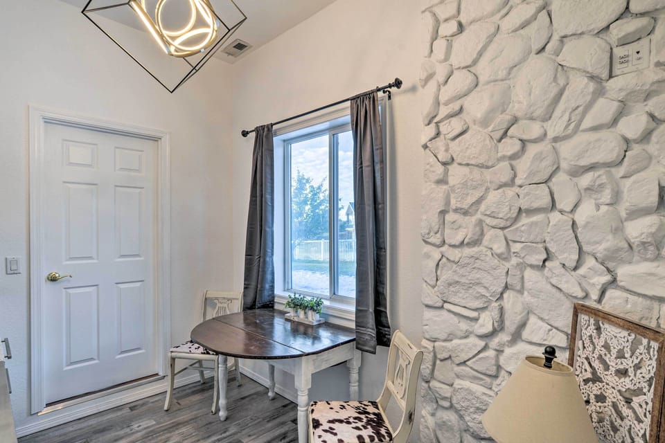 Apartment (1 Bedroom) | Interior