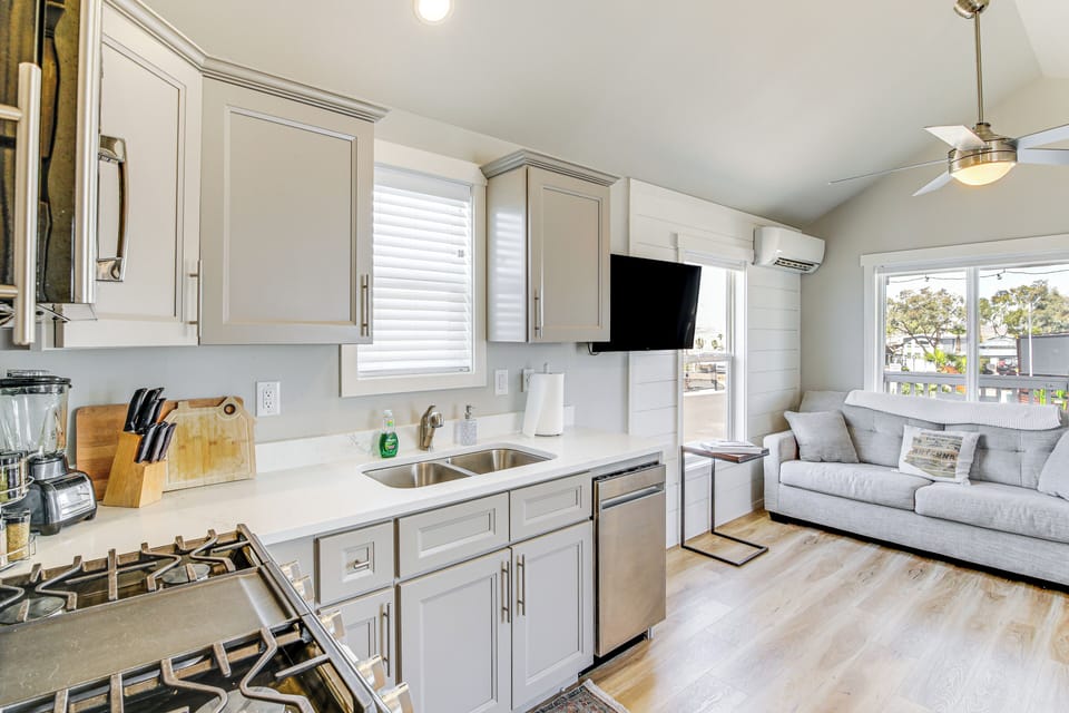 House (1 Bedroom) | Interior