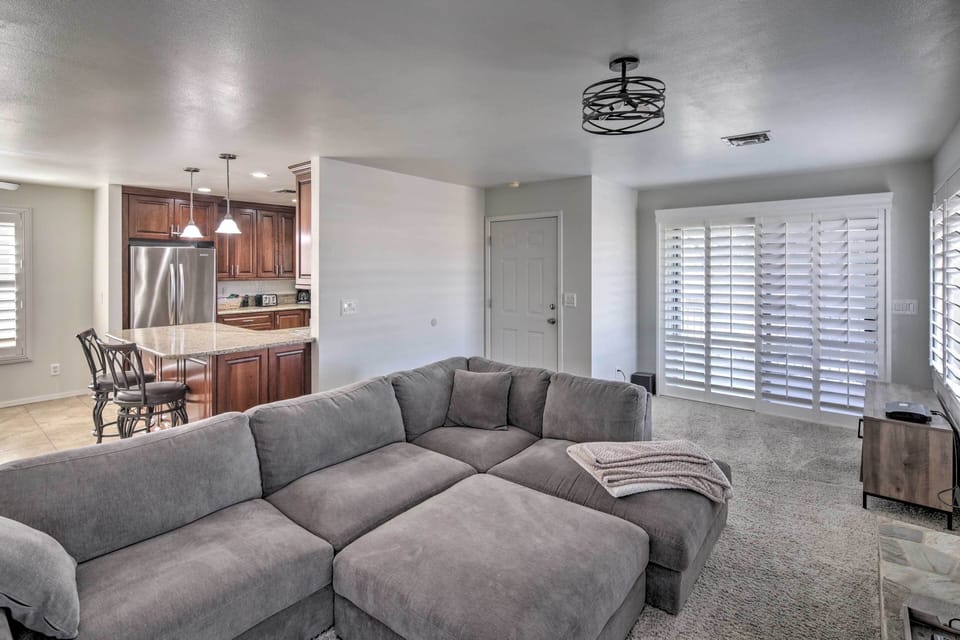 House (2 Bedrooms) | Front of property