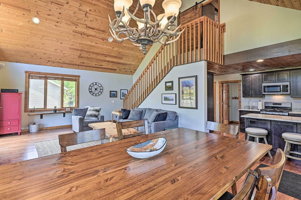 House (3 Bedrooms) | Interior