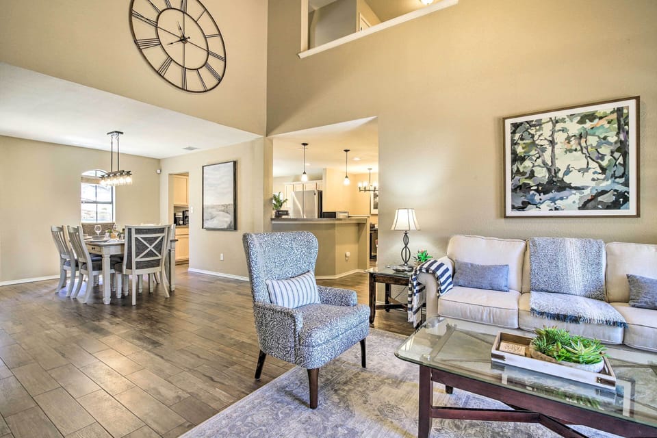 House (3 Bedrooms) | Interior