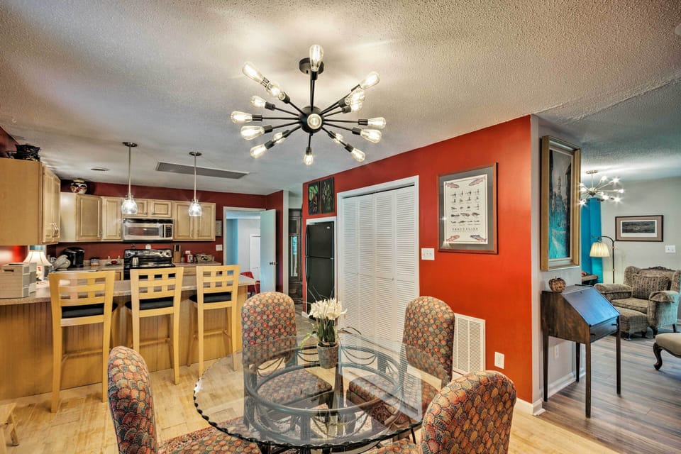 House (4 Bedrooms) | Interior