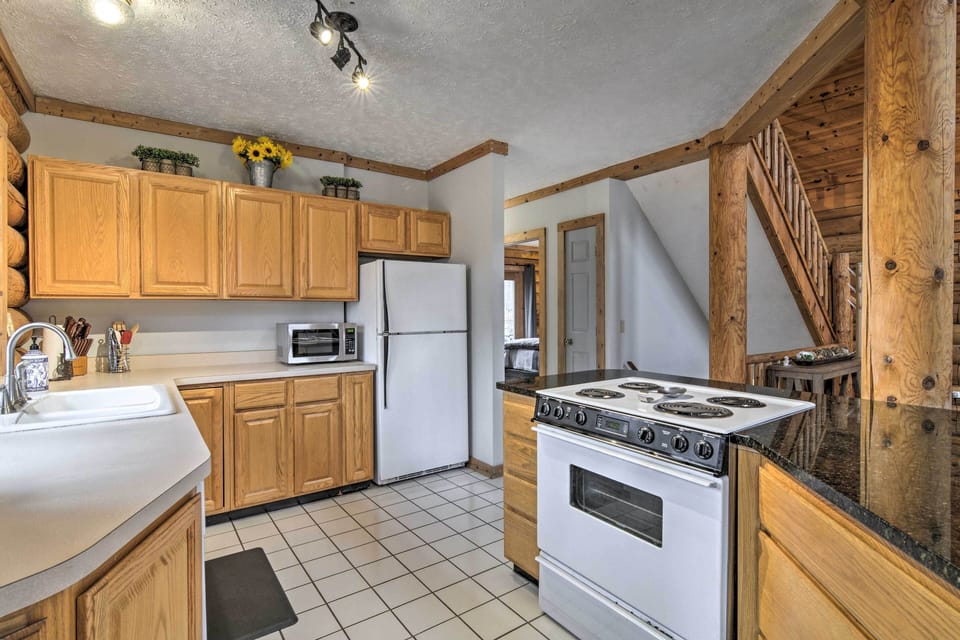 House (2 Bedrooms) | Interior