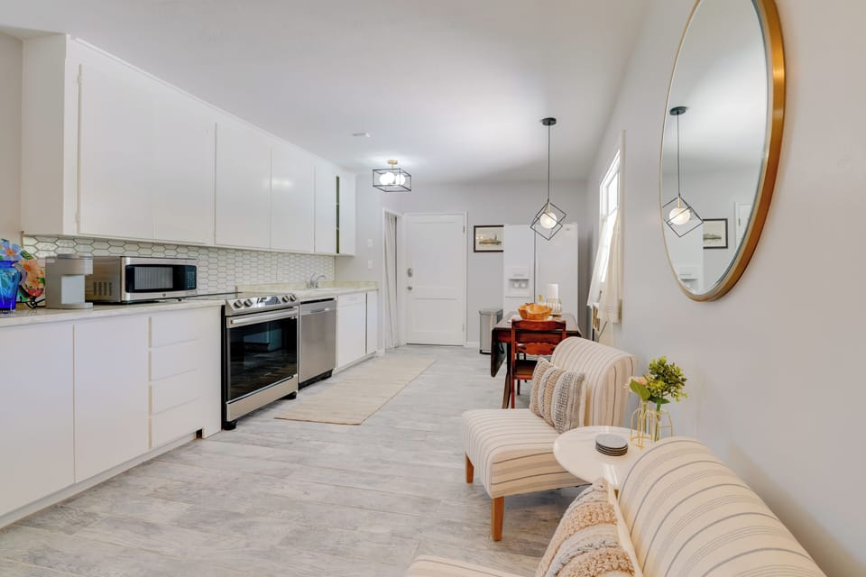 Apartment (0 Bedroom) | Interior