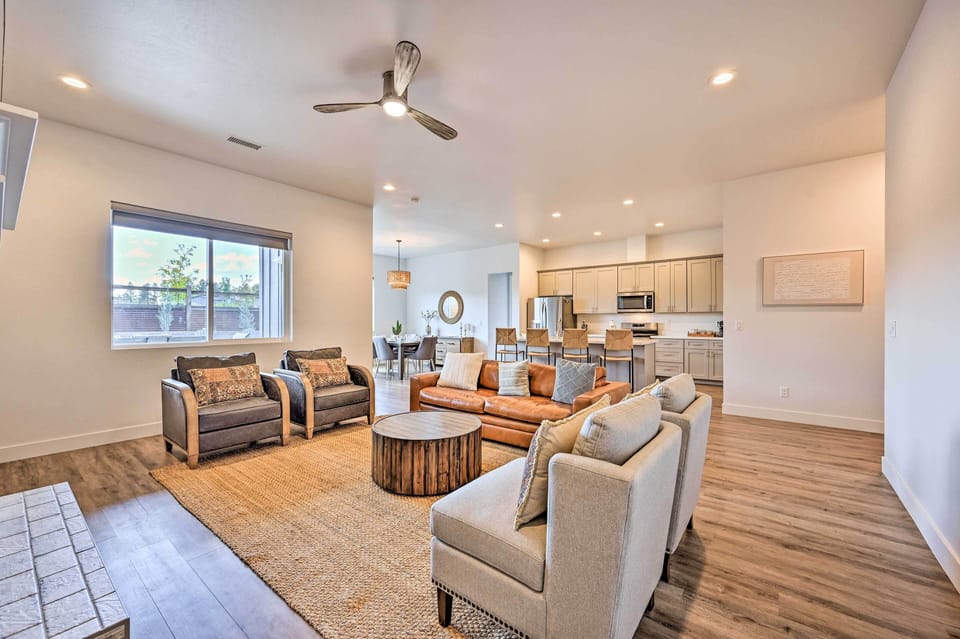 House (4 Bedrooms) | Interior