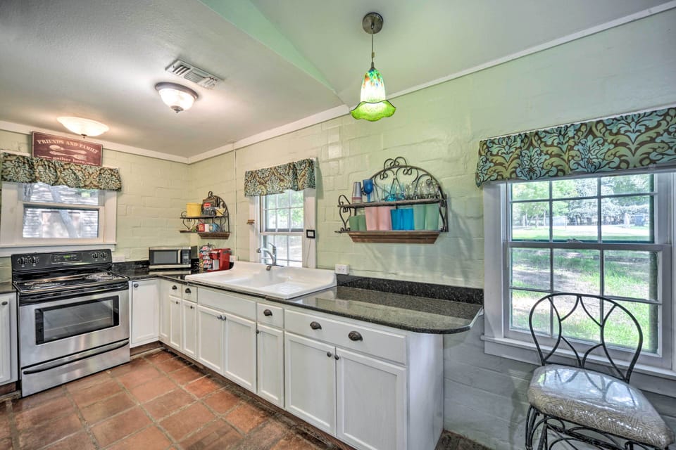 Cottage (2 Bedrooms) | Interior