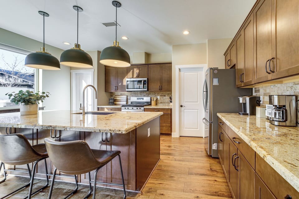 House (4 Bedrooms) | Interior