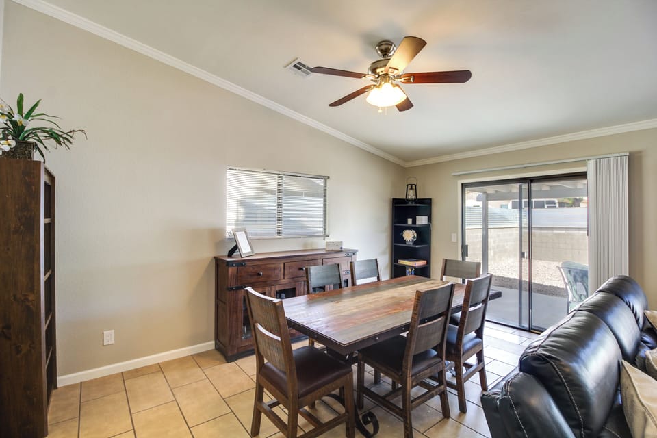 House (3 Bedrooms) | Interior