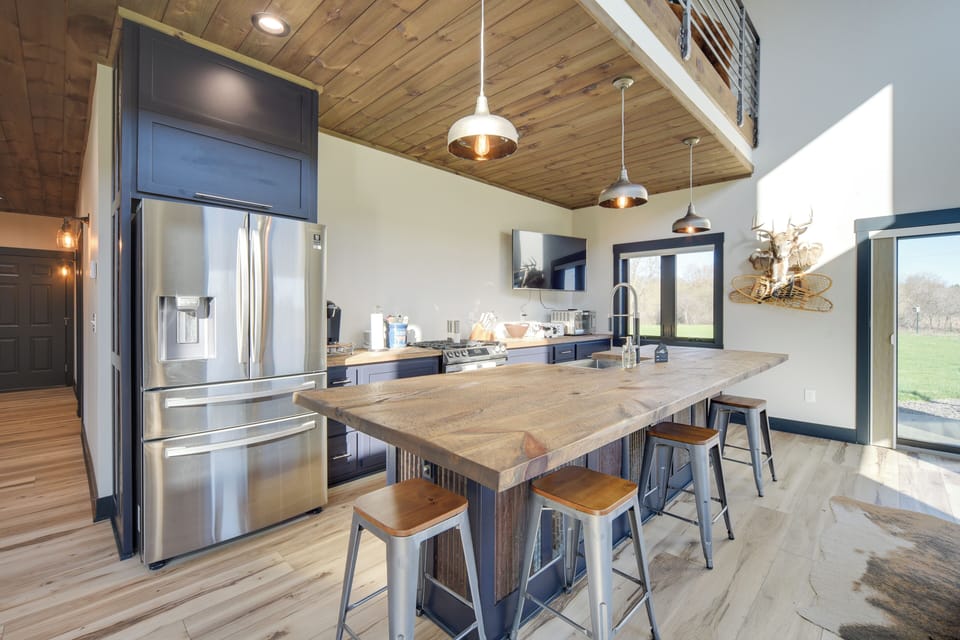 House (3 Bedrooms) | Interior