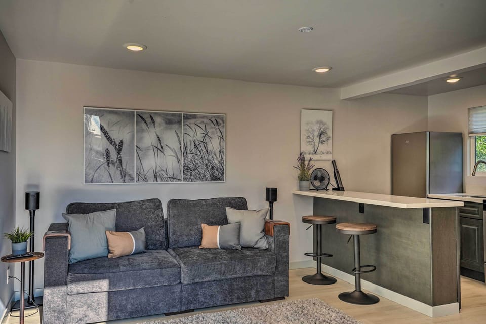House (1 Bedroom) | Interior