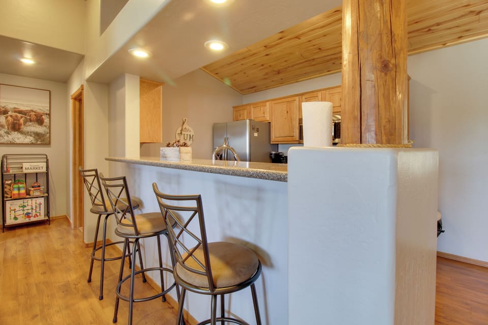 House (2 Bedrooms) | Interior