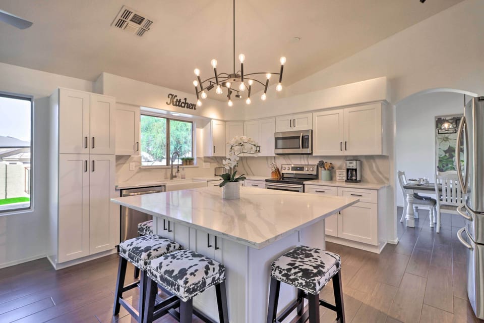 House (4 Bedrooms) | Interior