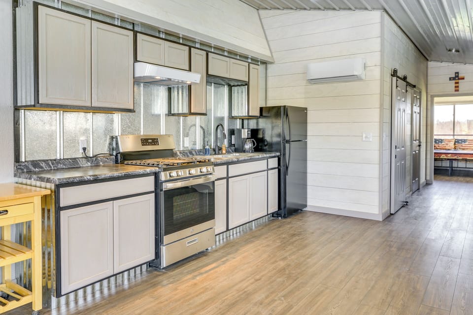 House (1 Bedroom) | Interior