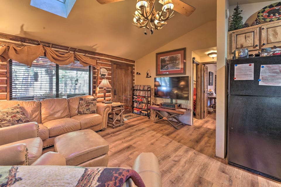 House (2 Bedrooms) | Interior