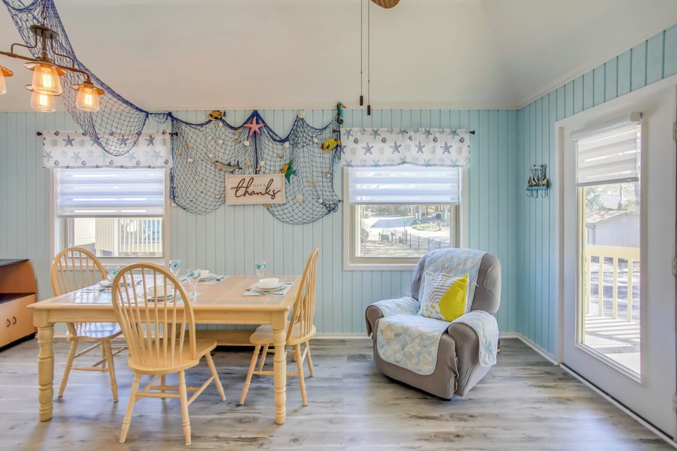 Cottage (2 Bedrooms) | Interior