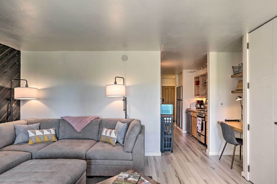 Apartment (1 Bedroom) | Interior