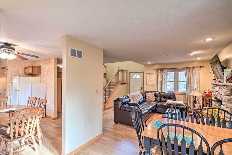 House (3 Bedrooms) | Interior