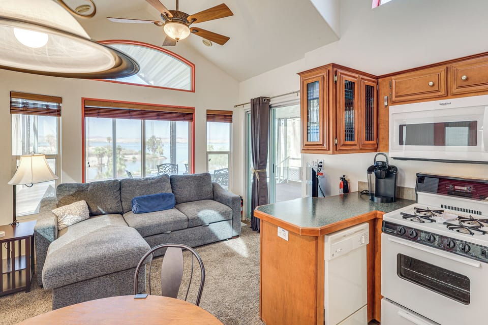 House (1 Bedroom) | Interior