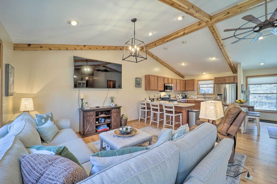 Cottage (3 Bedrooms) | Front of property