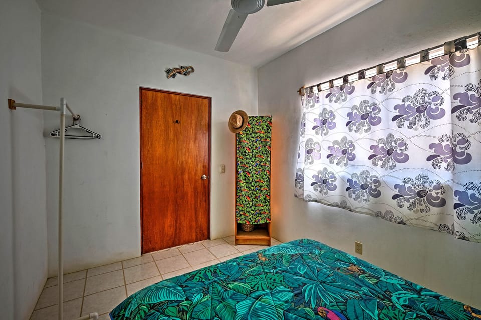 Sayulita Condo: Walk to Beach, Plaza & Dining! Apartment in Sayulita