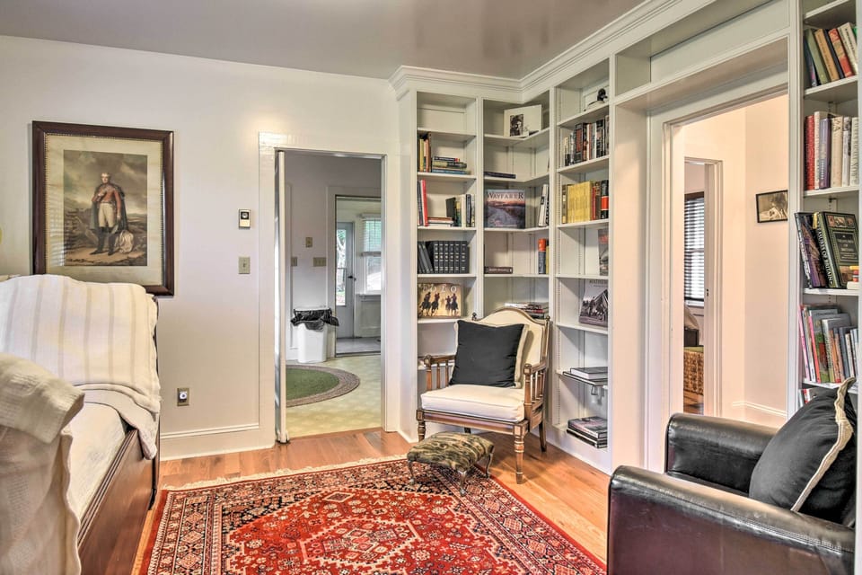 Cottage (2 Bedrooms) | Interior