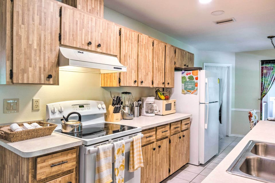 House (2 Bedrooms) | Interior