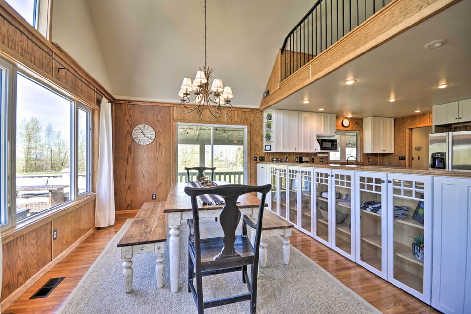 House (4 Bedrooms) | Interior