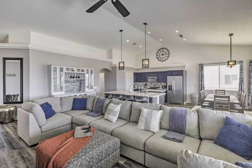 House (3 Bedrooms) | Interior