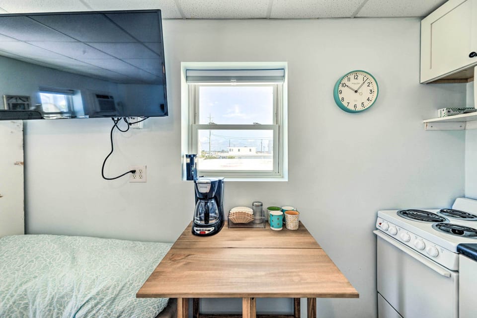 Apartment (0 Bedroom) | Interior