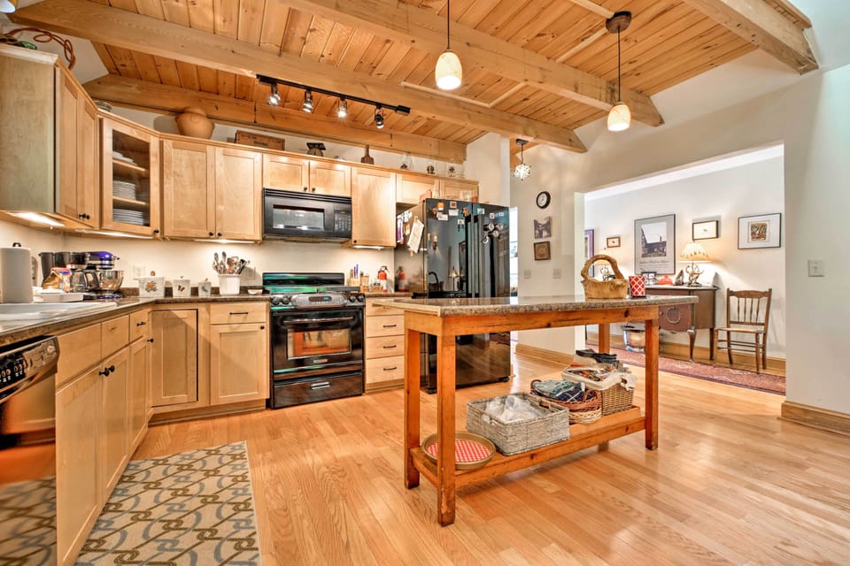 Cottage (2 Bedrooms) | Interior