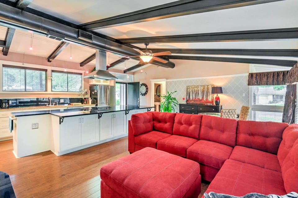 House (3 Bedrooms) | Front of property