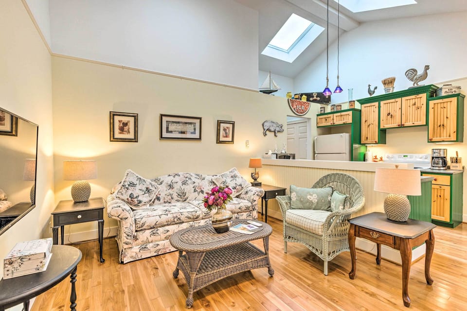 Apartment (1 Bedroom) | Interior