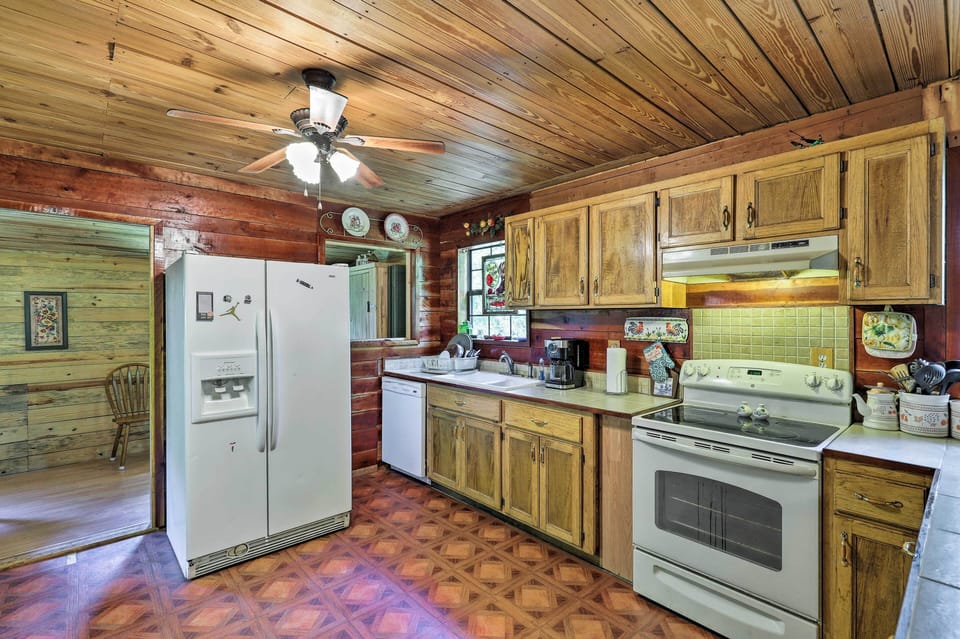 House (2 Bedrooms) | Interior