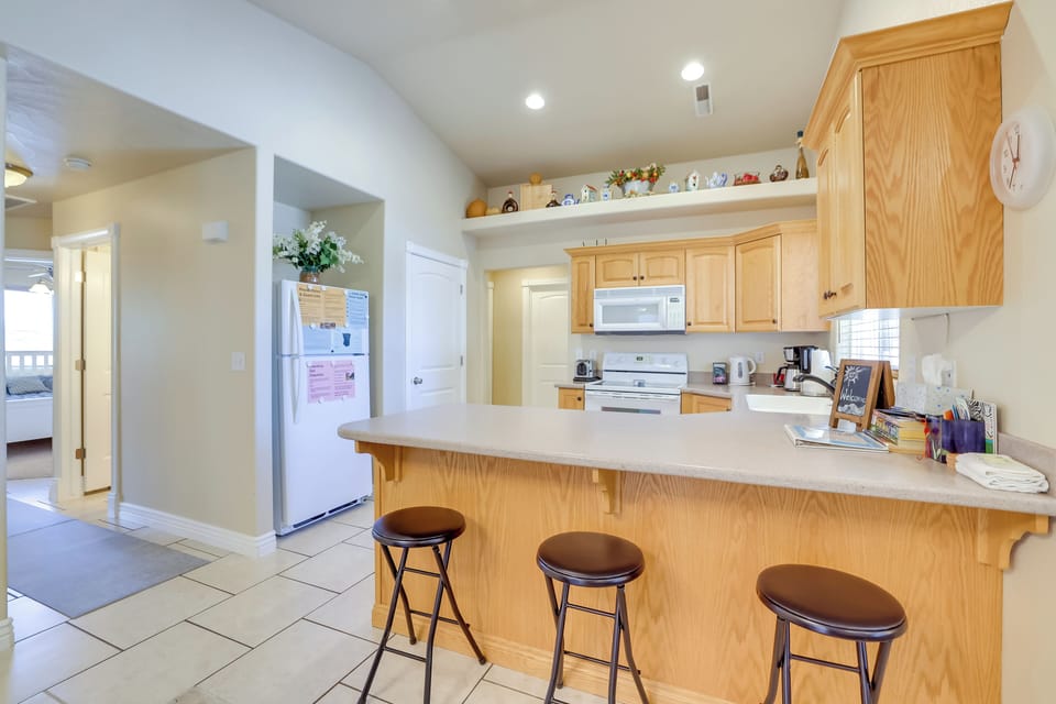 House (2 Bedrooms) | Interior