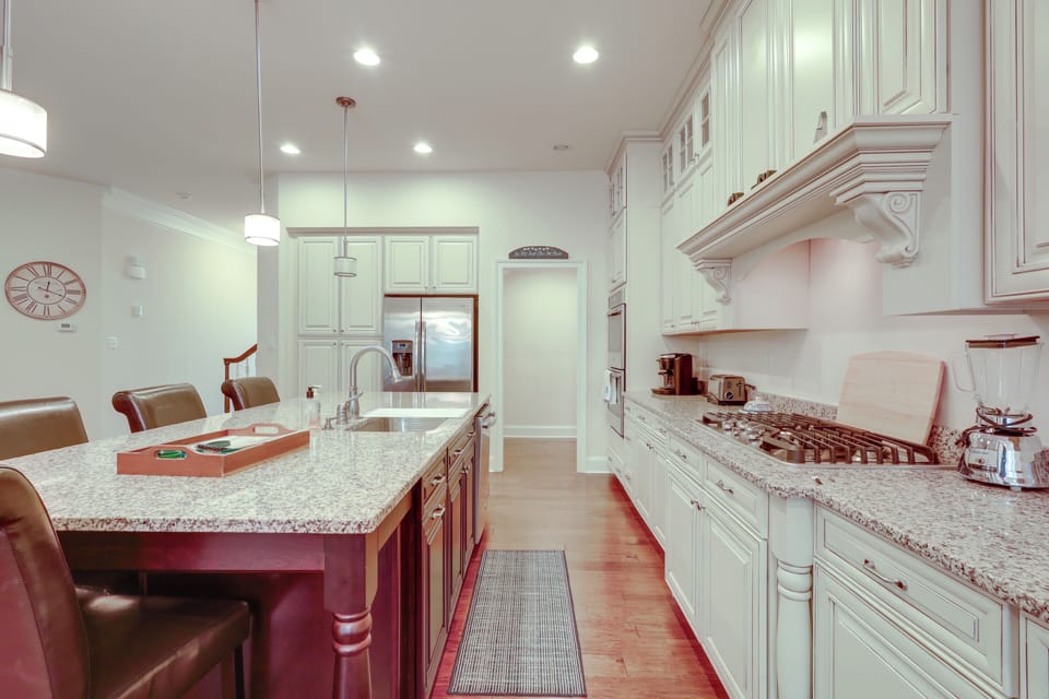 House (4 Bedrooms) | Interior