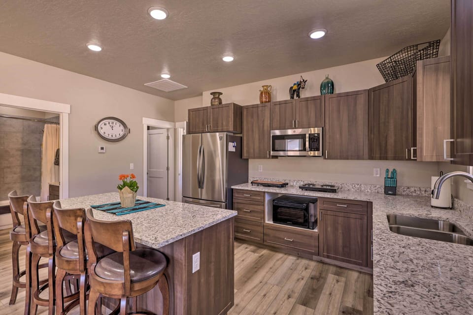 House (2 Bedrooms) | Interior