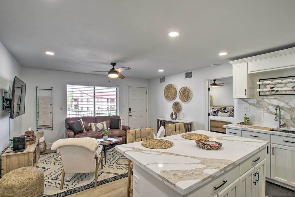 Apartment (1 Bedroom) | Interior