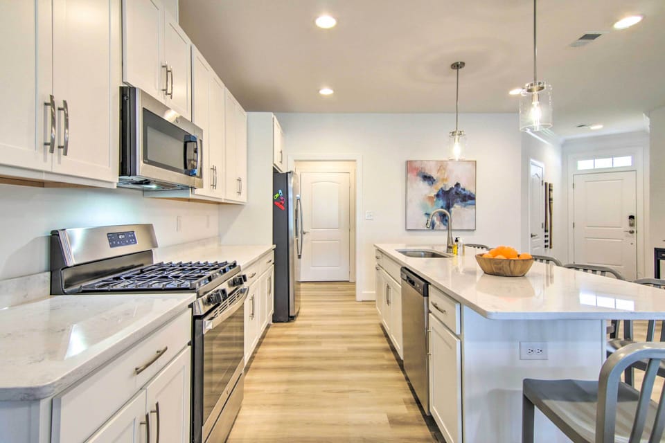 House (4 Bedrooms) | Interior