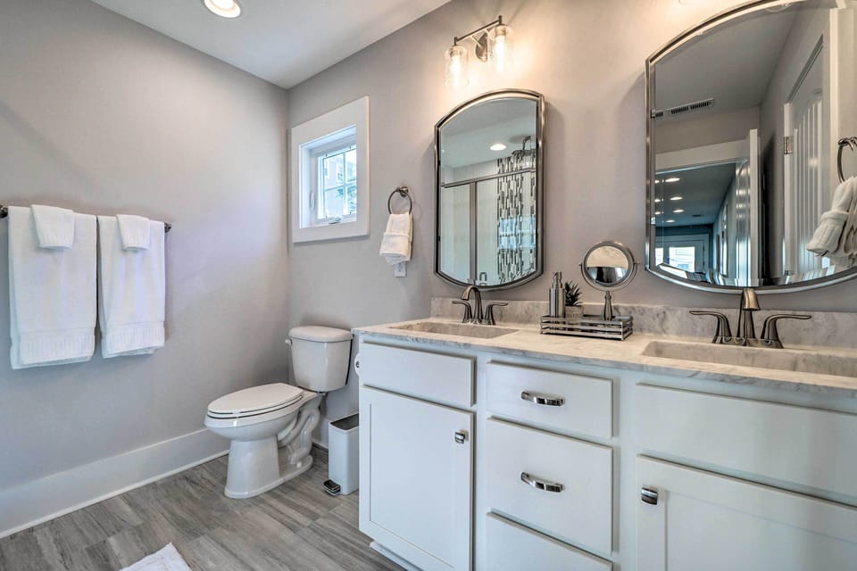 Kure Beach Townhome: Short Walk to the Beach! Apartment in Kure Beach