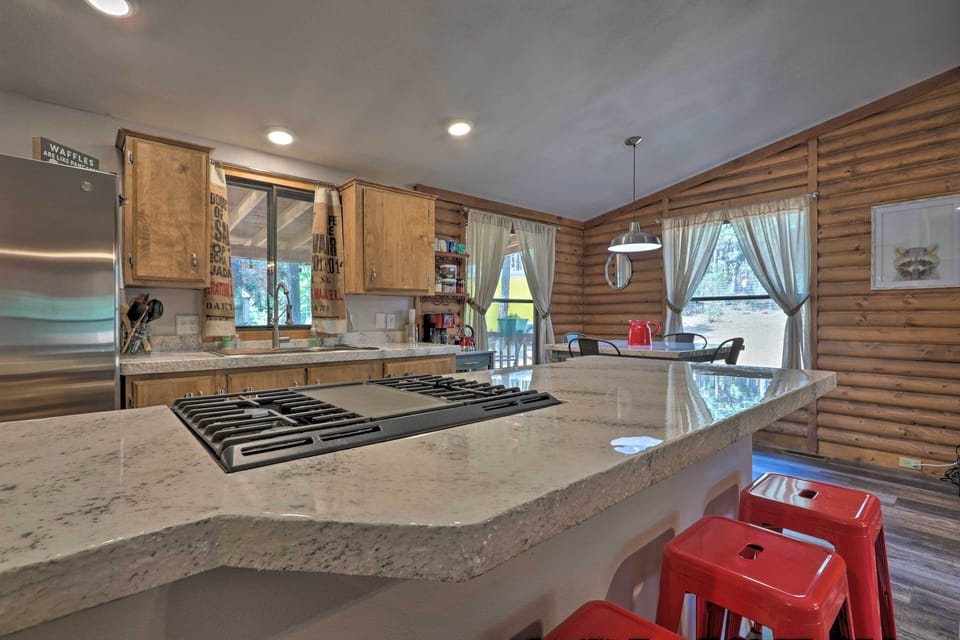 House (2 Bedrooms) | Interior