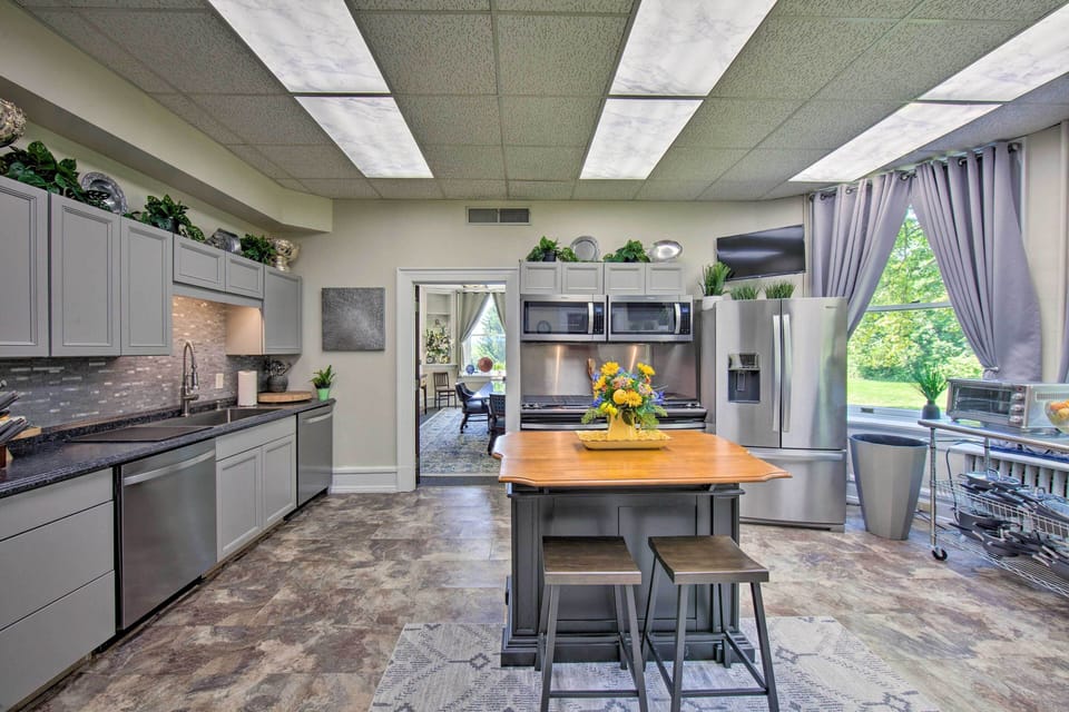 House (Multiple Bedrooms) | Interior